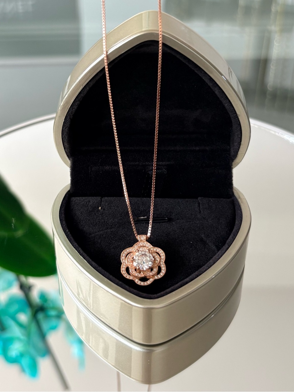 Camellia Flower 1ct Moissanite Pendant Necklace